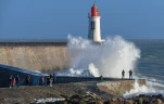 tempete-phare-les-sables-d-olonne-DSC 0649
